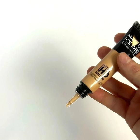 NWT Makeup Forever Ultra HD Soft Light Liquid Highlighter- 30 shade - Picture 6 of 14